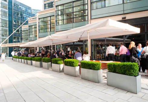 Jamies Fleet Place