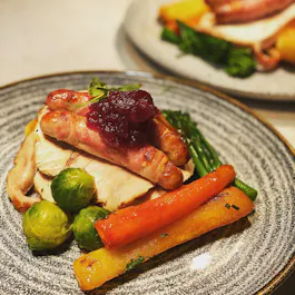 Escape Restaurant & Bar
