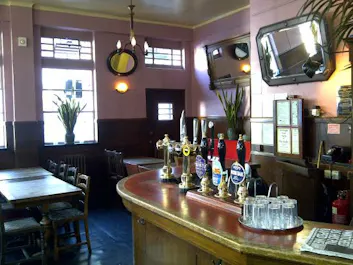 The Duke - Roger Street