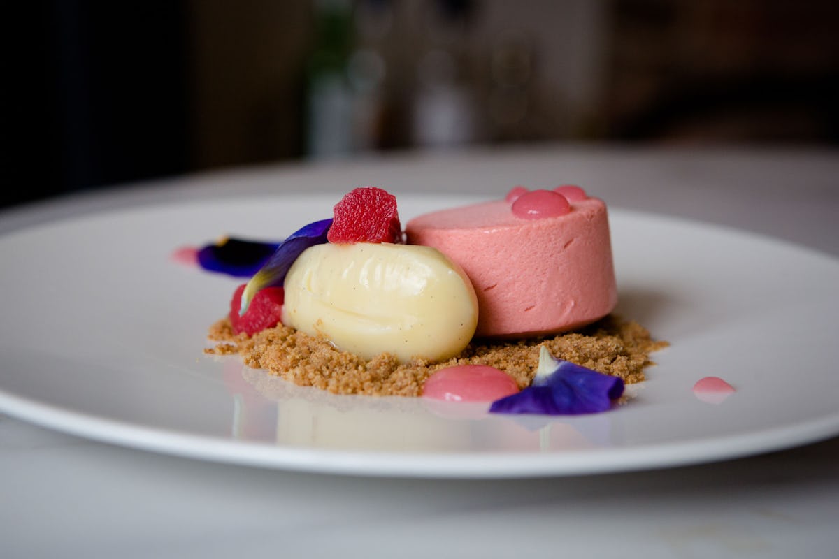 The Six Restaurant at Kings Arms Hotel