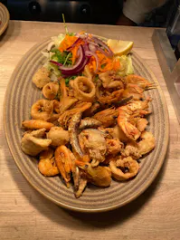 MACARONI