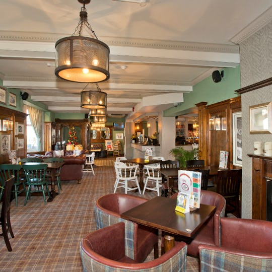 Cross Keys Arnold