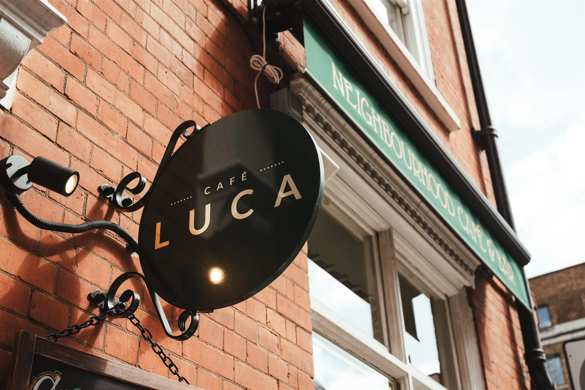テレビ LUCA ST-BA1-201 LUCA STATION Luca Dsq, London - Restaurant Review, Menu, Opening Times