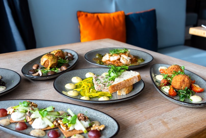 Ami Bistro