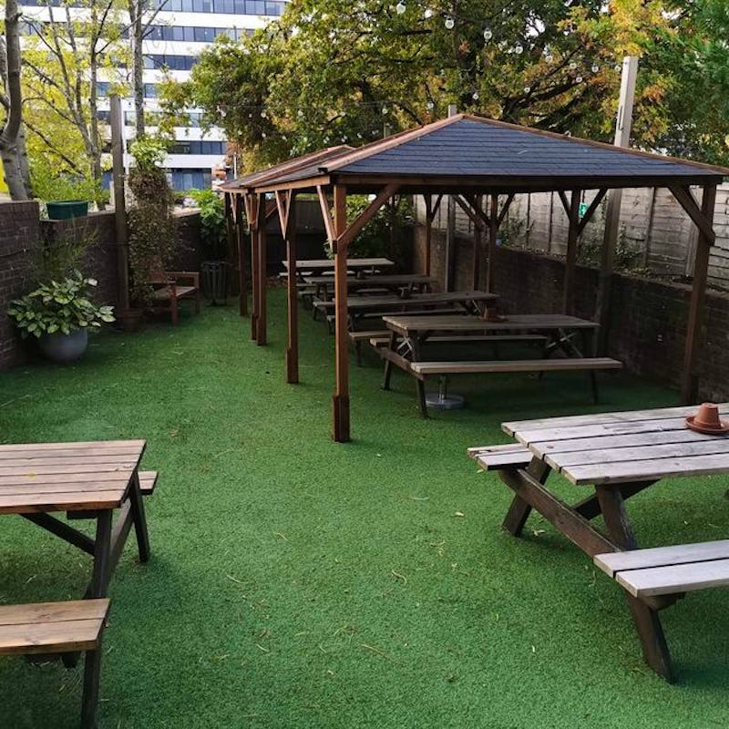 Market Inn Bracknell, Berkshire Restaurant Review, Menu, Opening Times