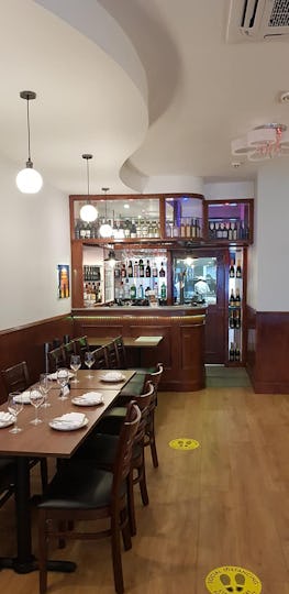 Village Eat Inn Eltham