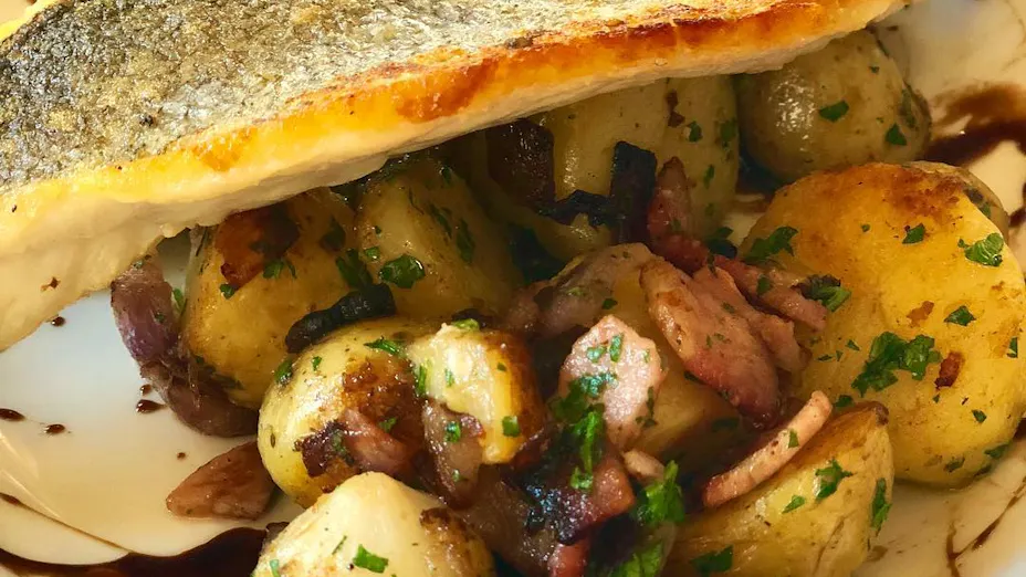 The Pyewipe, Lincolnshire - Restaurant Review, Menu, Opening Times