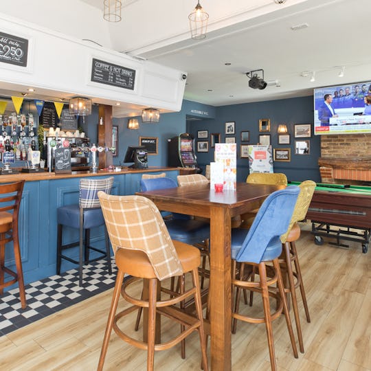 Occasional Half Palmers Green London