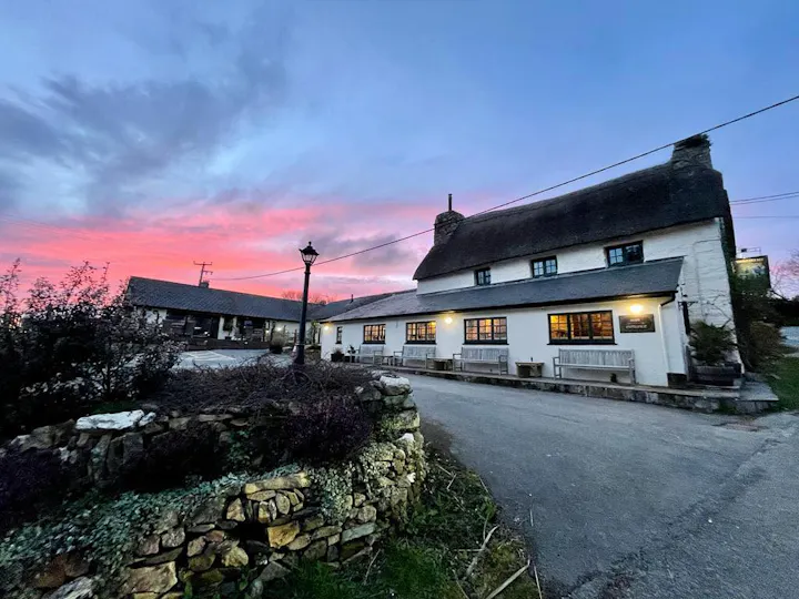 The Smugglers Den Inn