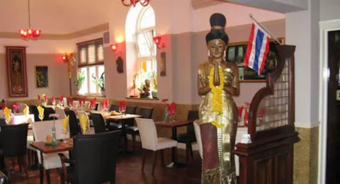 Sommai Thai