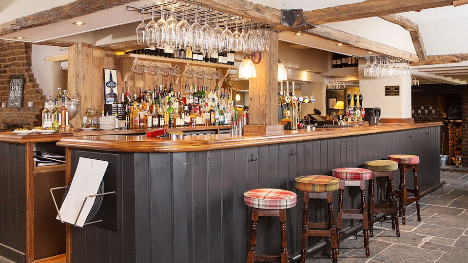 The Cricketers, Cobham