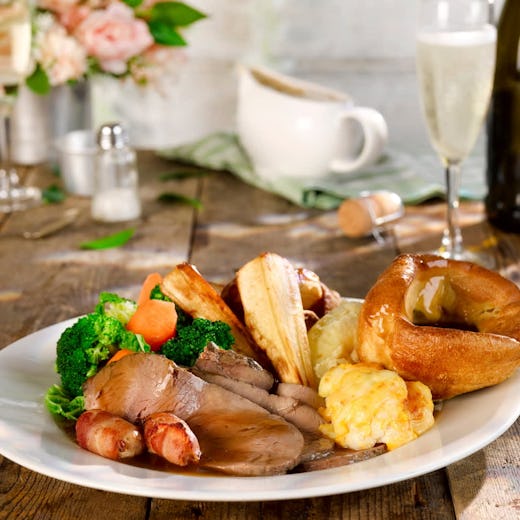 Crown Egham