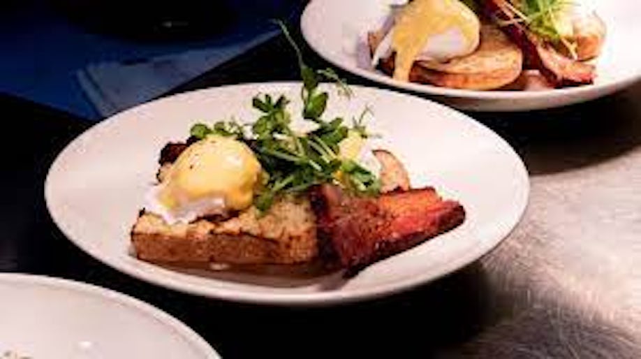 CAFE BENEDICT