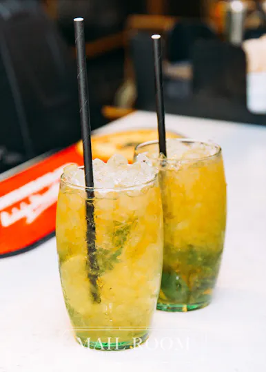 Mailroom Cocktail & Wine Bar