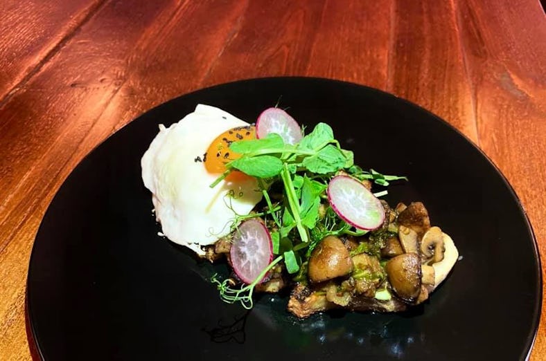 The Birdcage, Brixham Restaurant Review, Menu, Opening Times