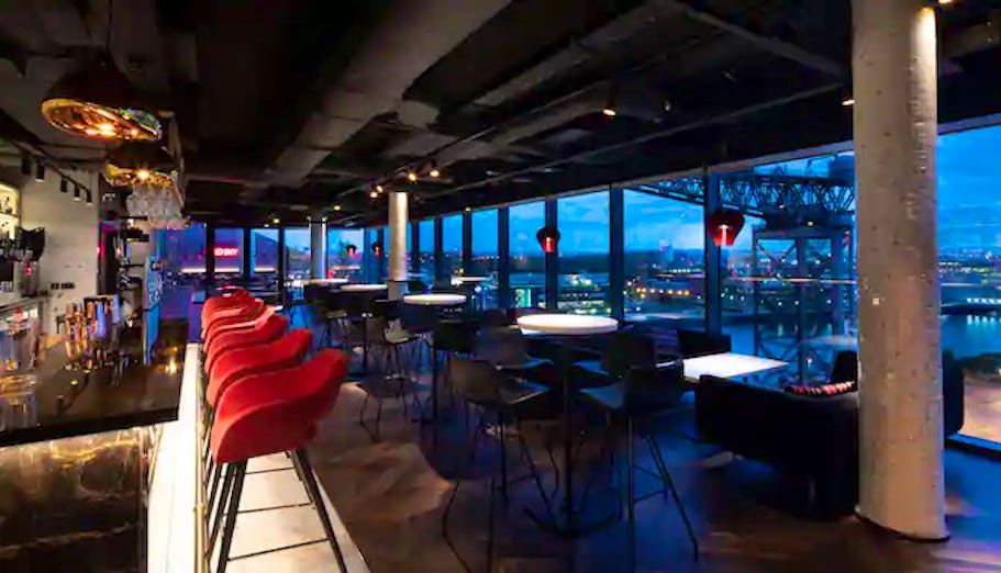 Sky Bar Radisson Red, Glasgow Restaurant Reviews, Bookings, Menus