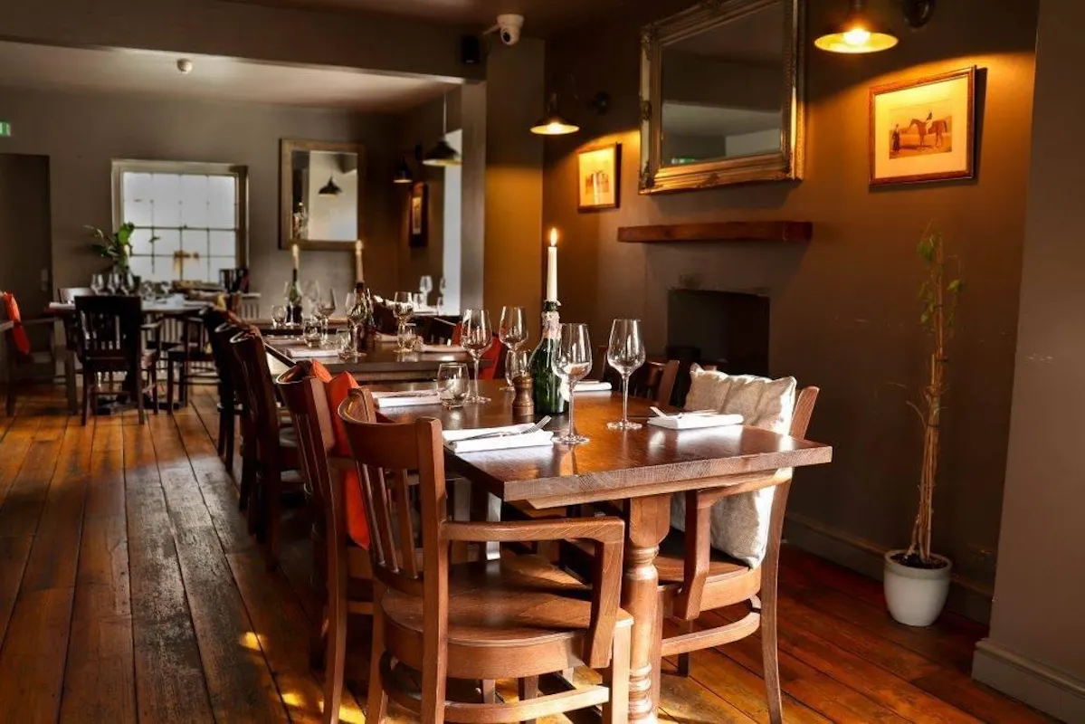 The Fifield Inn