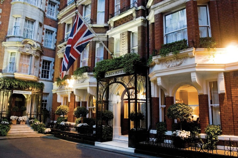 Dukes Bar at Dukes Hotel