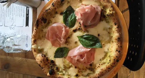 Pizzeria Pellone London