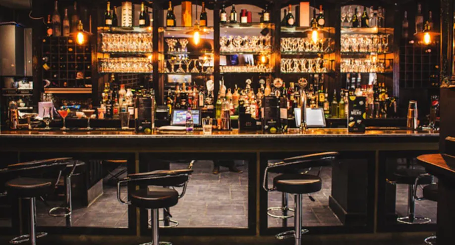 Blend Bar & Grill