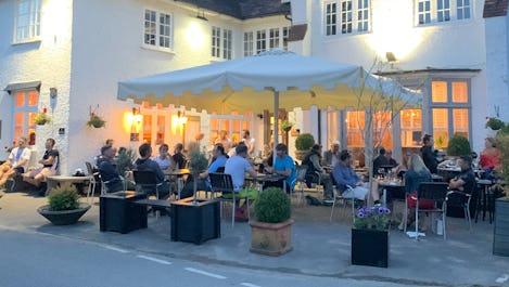 Hurtwood Inn Pub and Restaurant