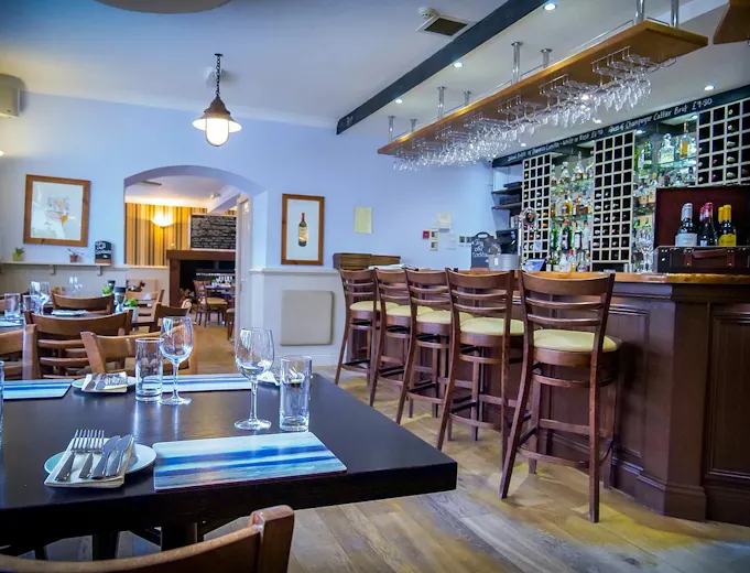 Bass & Lobster Food House