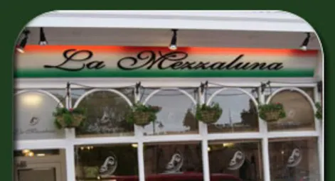 La Mezzaluna