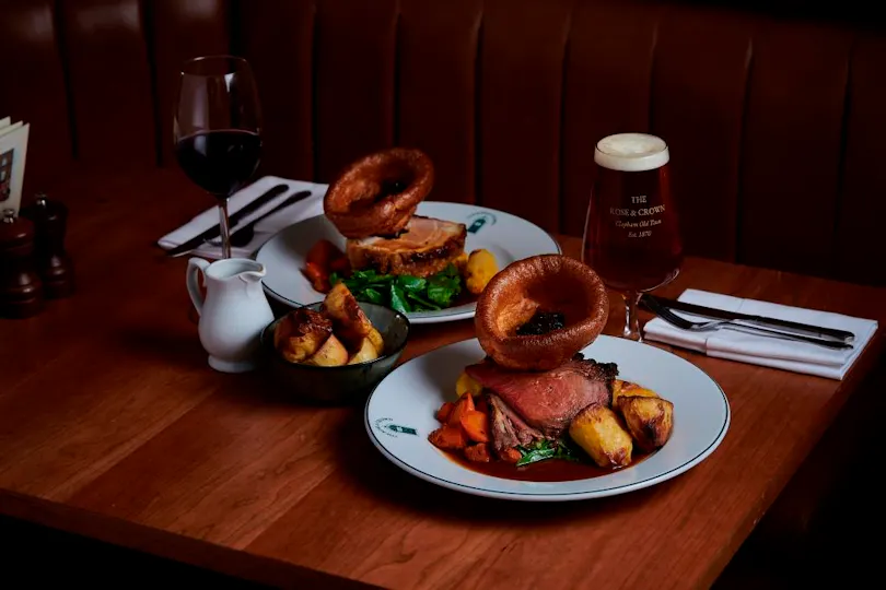 The Rose & Crown Clapham Old Town