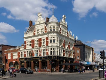 The Boleyn Tavern