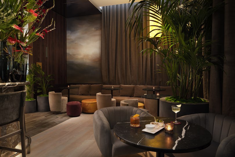 Ginger Lily Bar & Lounge