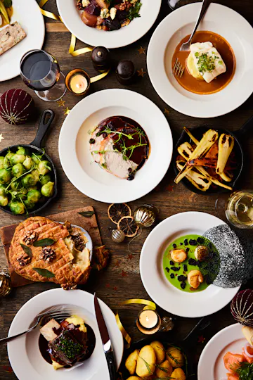 Pivot Bar & Bistro