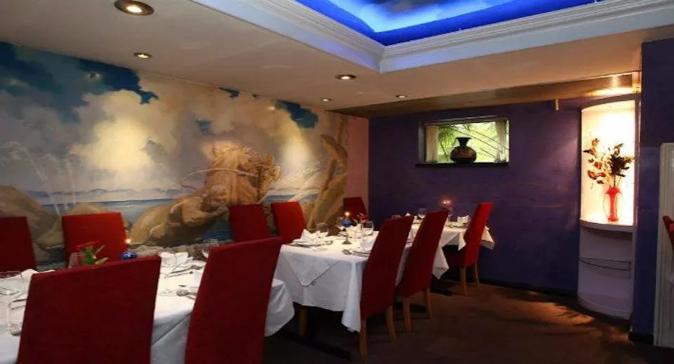 Xenuk Tandoori