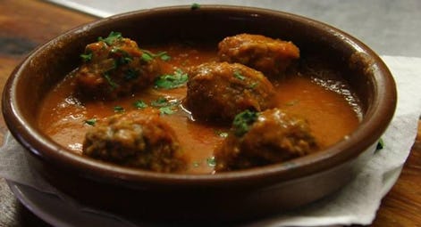 Latinos Restaurant & Tapas Bar