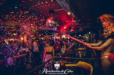 Revolucion de Cuba - Newcastle