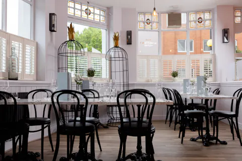 Solo restaurant and bar at The Kingston 1 hotel