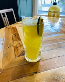 The White Hart Pub & Rooms