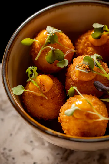 Eve Bar by Adam Handling