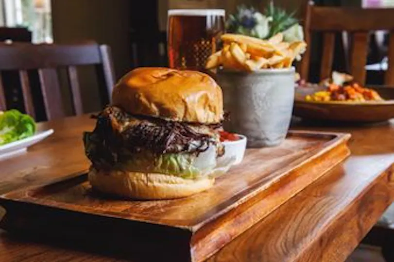 The White Horse - Rendham