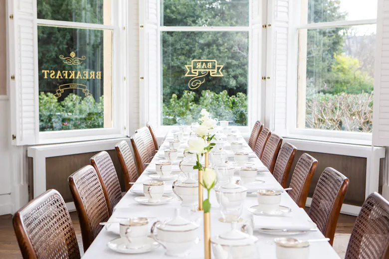 Henrietta Bar at The Roseate Villa 