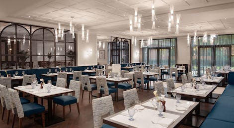 Schroders’ Botanicals Bar