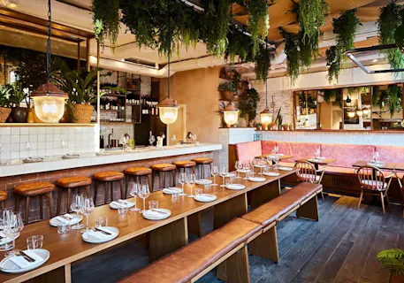 400 Points for lunchtime diners