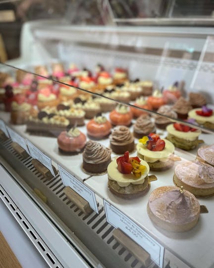 Dreamworld Cakes