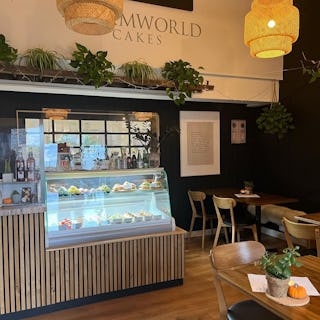 Dreamworld Cakes