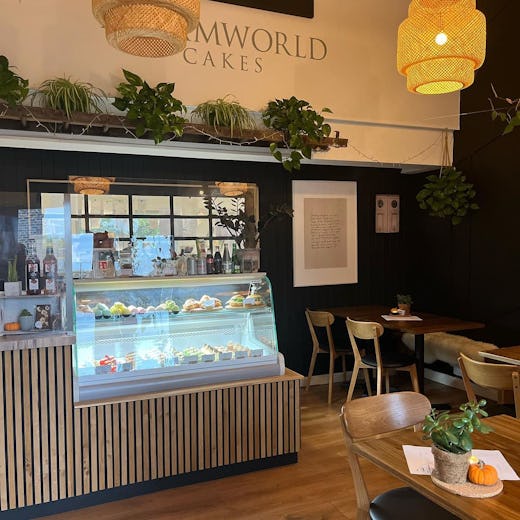 Dreamworld Cakes