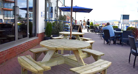 The Point Bar & Grill