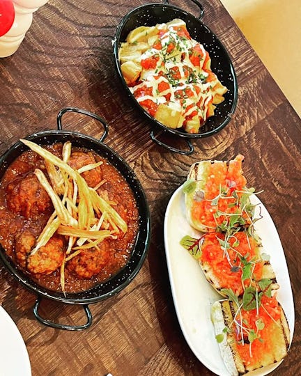 Carmona Steak & Tapas