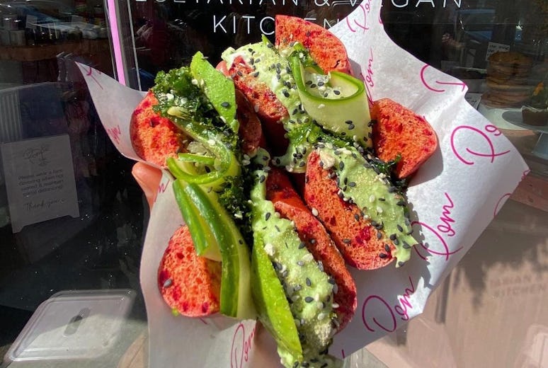 Pom Kitchen