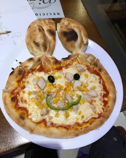 Pizza Calzone Banbury