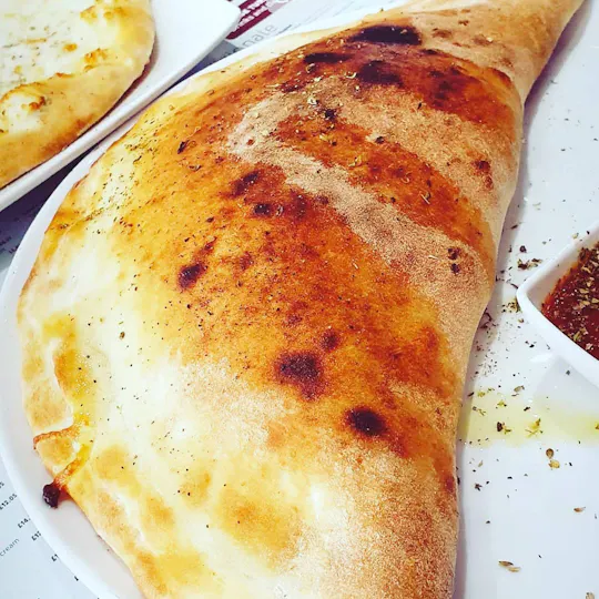 Pizza Calzone Banbury