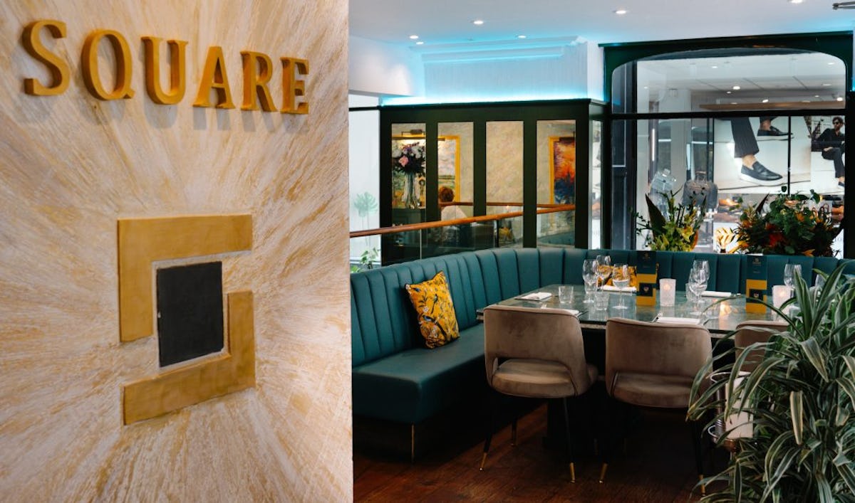 Square Grill Restaurant & Piano Bar